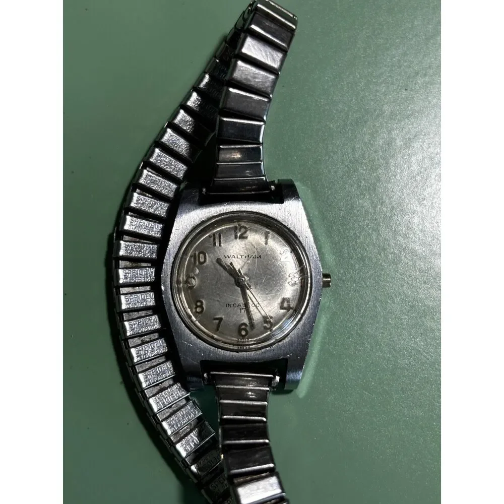Repair lot of 7 manual wind vintage lot of women's watches, for parts/repair